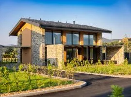 Hypnotic Thermal Villas
