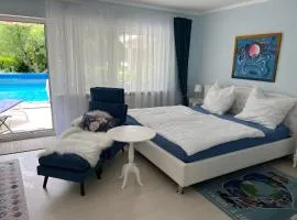 Ferienwohnung Poolblick