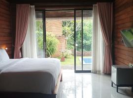 Sri Abi Ratu Lodge, golf hotel in Sukawati