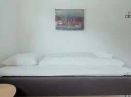 Center Stay - Guesthouse