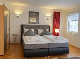 BoardingHouse - Studios & Apartments