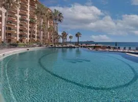 Wait 'n Sea Retreat Spacious Oceanfront Condo