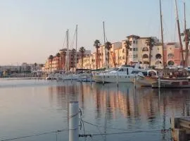 Port Leucate - Résidence Les Marinas - 4 personnes - Maisonnette avec mezzanine et terrasse