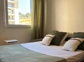 Deluxe Studio Lumineux, au cœur du centre ville, NICE CENTRE