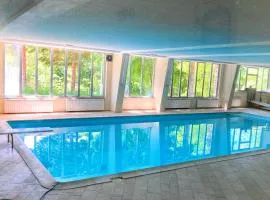 STUPENDO 3 CAMERE, PISCINA, BOX, VICINISSIMO PISTE