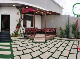 فلل الكناري, hotel com estacionamento em Taif