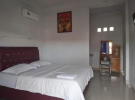 Hotel Tropicana, מלון בTentena