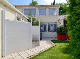 Studio accueillant à Marseille avec jardin 15 m²