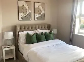 2 bed apartment Moulton Park