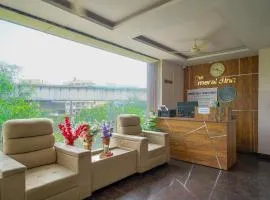 Open Hotel by Olive - The Emerald Inn