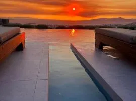 Sunset Hill Suites