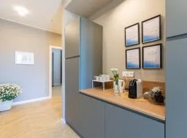 Como Lake Mastersuites