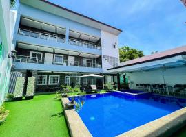 Ronina's Sipocot Hotel, hotel di Sipocot