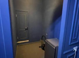 Yuqorı Uy mexmonxona, hotel di Danghara