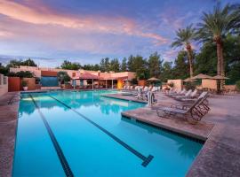 Wyndham Orange Tree Resort 1BR Apartment with Resort Access, отель в Финиксе