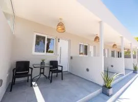 Ameli Cozy Apartments Near Athens Airport