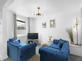 The Charming 3 Bedroom House at Blakes Cottages