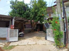 Pinxstayz Aster BSD – hotel w mieście Jombang-kulon