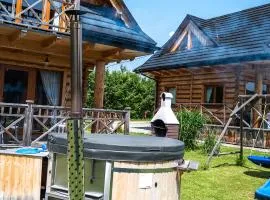 DOMEK POD LIMBAMI III