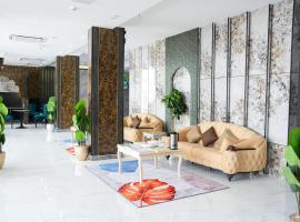 hotel rose garden فندق روز جاردن, acomoda&ccedil;&atilde;o em Duqm