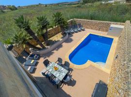 Villa Fieldend - Gozo Holiday Home، فندق في غرب