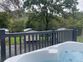 V29 - Rivers Retreat