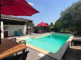 Maison tout confort avec piscine