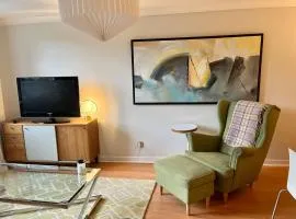 Stylish Edinburgh Apartment Beside Edinburgh Castle