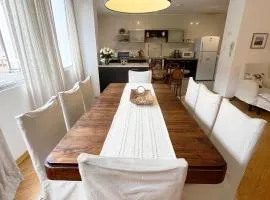 Spacious Apartment in Colonial Quito
