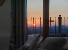 Aether Retreat Jacuzzi, Sea Views & Fresh Produce