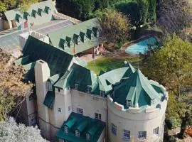 Chartwell Castle Events Venue, B&B & Restaurant