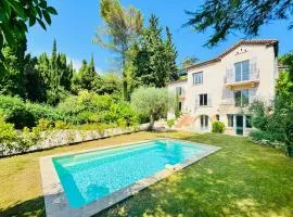 Villa Providence - Piscine - Jardin - 6 chambres - 12 personnes