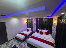 Decent Luxury Hotel Hunza