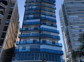 Apart. reformado em Vila Velha no Espírito Santo frente ao mar