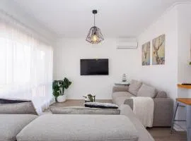 North Beach Nest - Walking Distance to North Beach
