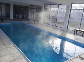 Hotel Cuesta de Miranda, икономичен хотел в Унион Вила