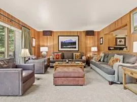 RMR: Wind River 5 Condo in Teton Village