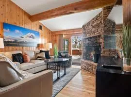 RMR: Eagles Rest 10 Condo in Teton Village
