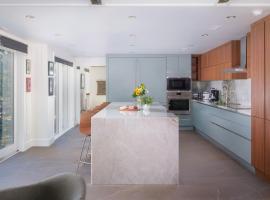 RMR: Montreux House in Teton Village, Ferienhaus in Teton Village