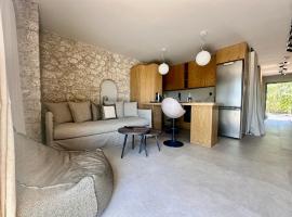 Linen by Goutos Luxury Living, hotel v destinaci Kranidi