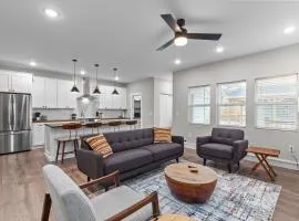 Uptown Elegant Escape | JZ Vacation Rentals