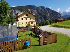 Alpengasthof Draxler, hotel v destinaci Forstau