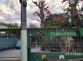 Casa Clorophila, suíte com varanda para 4 pessoas, hotel pro pobyt s domácími mazlíčky v destinaci Vila Velha