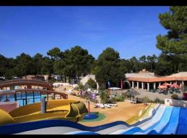 mobil home ronce le bain, hotel v destinaci La Tremblade