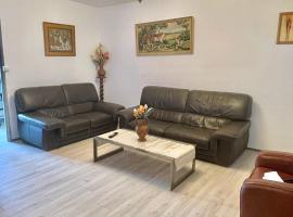 Appart Acacia Evreux, Hotel in Évreux