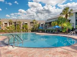 Parkway International Resort