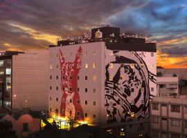 Radisson RED Miraflores, khách sạn 4 sao ở Lima
