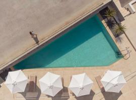 Thines Comfort Living, aparthotel in Néa Péramos