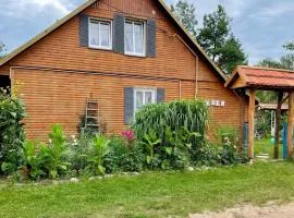 Ozierański Eden "Pod rzeźbami"