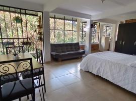 Apartamento Central Campestre 2, hotel com estacionamento em Popay&aacute;n